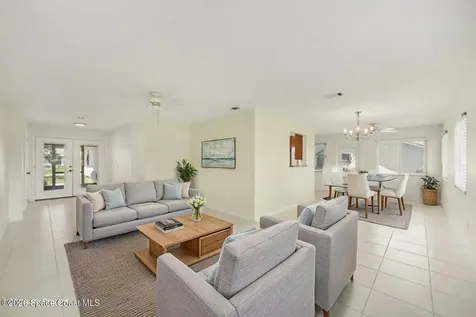 1071 Continental Avenue Melbourne FL 32940