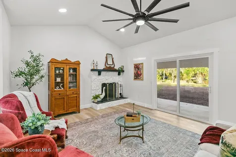 1815 Ford Road Mims FL 32754