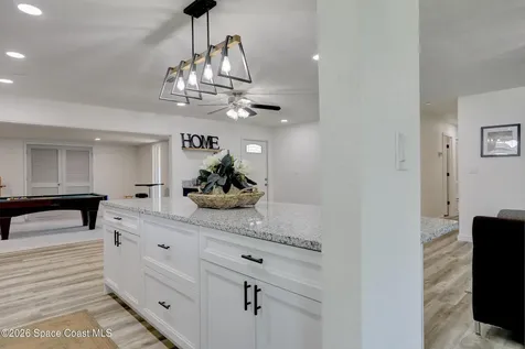 872 Sadnet Circle NE Palm Bay FL 32905