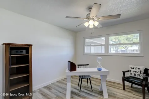 872 Sadnet Circle NE Palm Bay FL 32905