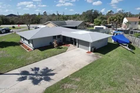 872 Sadnet Circle NE Palm Bay FL 32905
