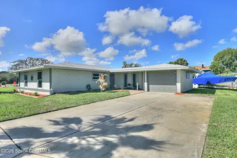 872 Sadnet Circle NE Palm Bay FL 32905