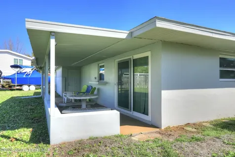 872 Sadnet Circle NE Palm Bay FL 32905
