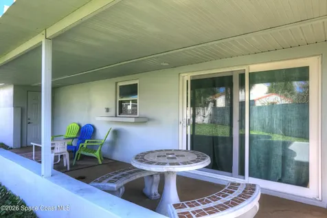 872 Sadnet Circle NE Palm Bay FL 32905