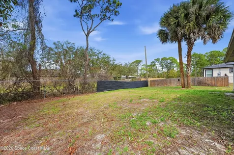 830 Garvey Road SW Palm Bay FL 32908