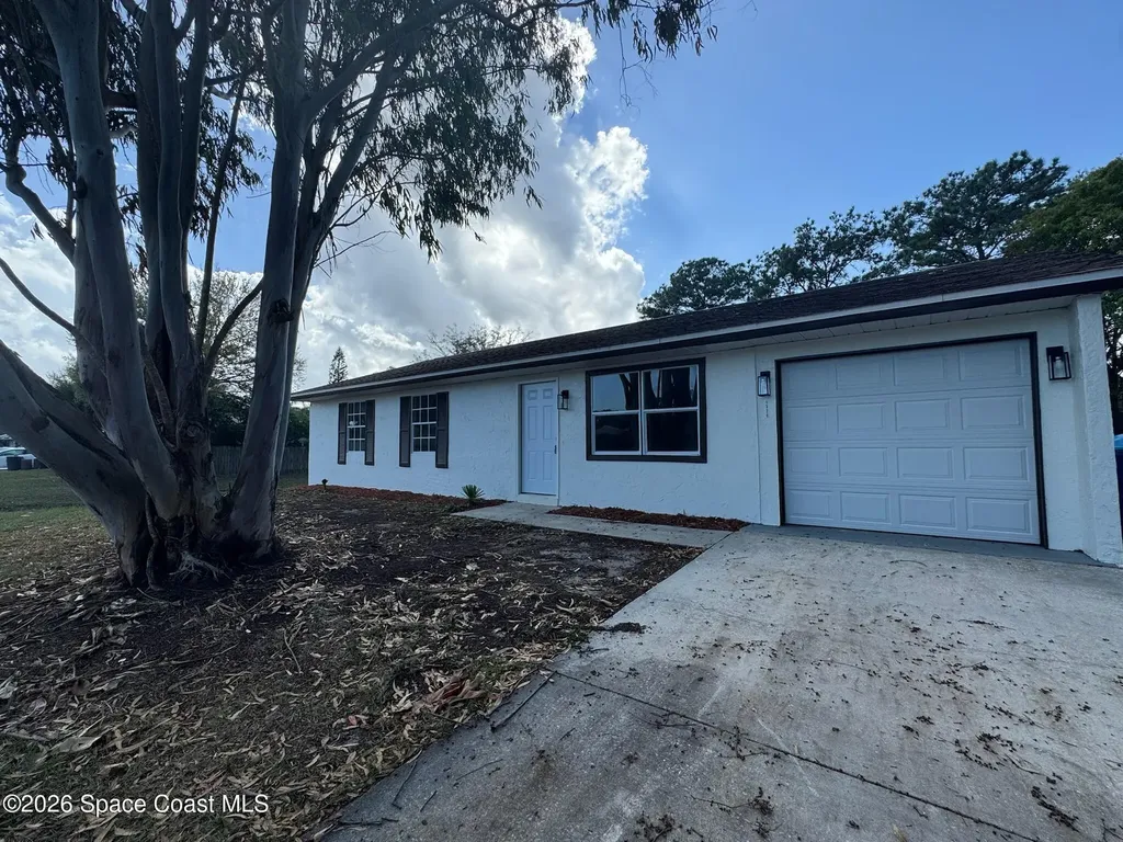 1320 Creel Road NE Palm Bay FL 32905