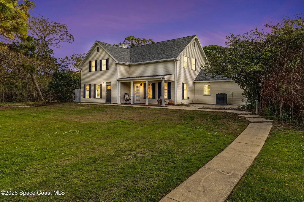 3965 Miller Lane Grant-valkaria FL 32950