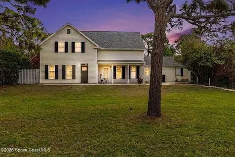 3965 Miller Lane Grant-valkaria FL 32950
