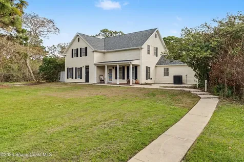 3965 Miller Lane Grant-valkaria FL 32950