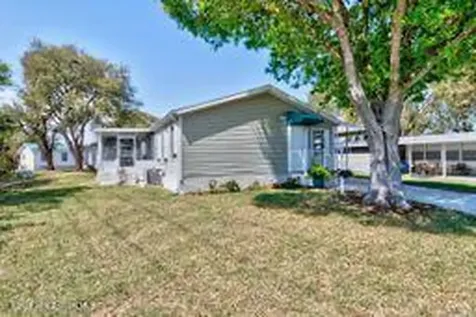 701 Lark Drive Barefoot Bay FL 32976