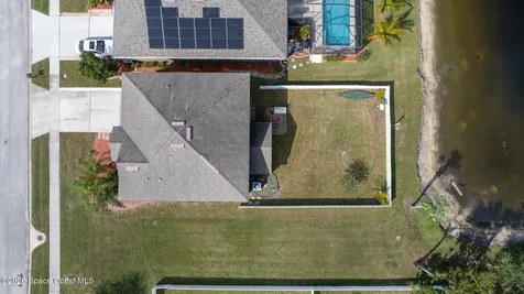 2347 Snapdragon Drive NW Palm Bay FL 32907
