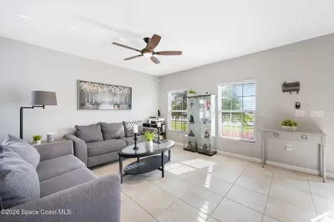 2347 Snapdragon Drive NW Palm Bay FL 32907