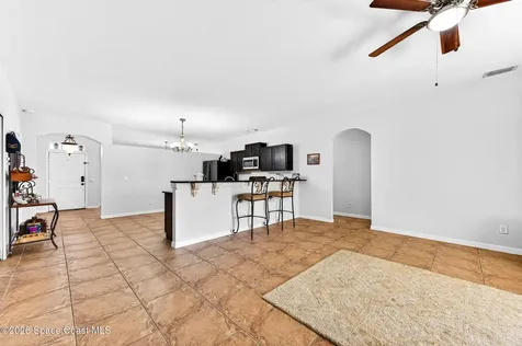 4021 Caparosa Circle Melbourne FL 32940