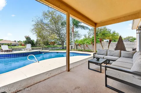 4021 Caparosa Circle Melbourne FL 32940