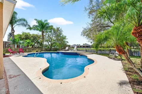 4021 Caparosa Circle Melbourne FL 32940