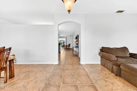 4021 Caparosa Circle Melbourne FL 32940