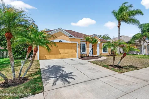 4021 Caparosa Circle Melbourne FL 32940