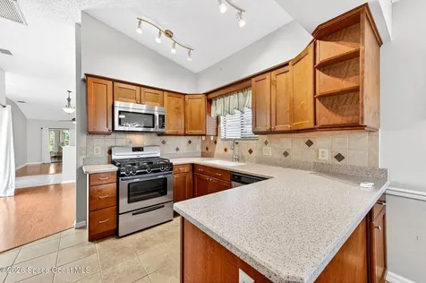 810 Parkside Place Indian Harbour Beach FL 32937