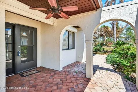 810 Parkside Place Indian Harbour Beach FL 32937