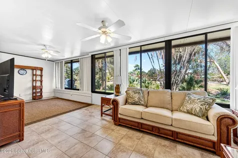 810 Parkside Place Indian Harbour Beach FL 32937