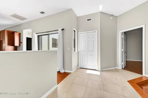 810 Parkside Place Indian Harbour Beach FL 32937