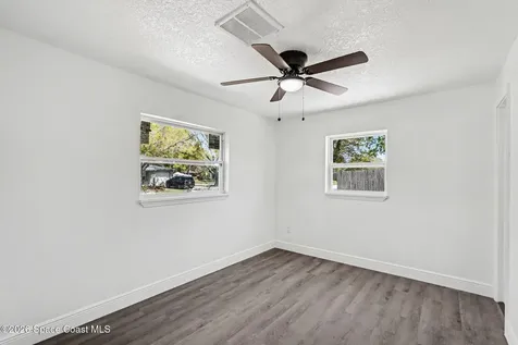 5240 Sutton Avenue Melbourne FL 32904