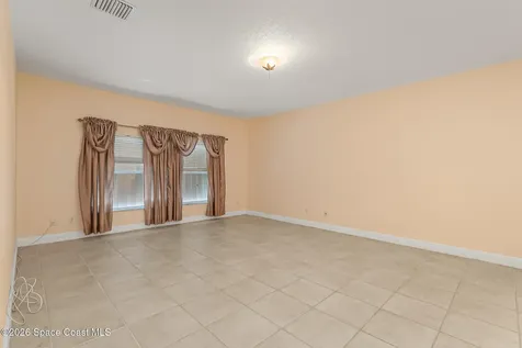 2765 Freemont Avenue SE Palm Bay FL 32909