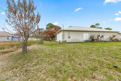 2765 Freemont Avenue SE Palm Bay FL 32909