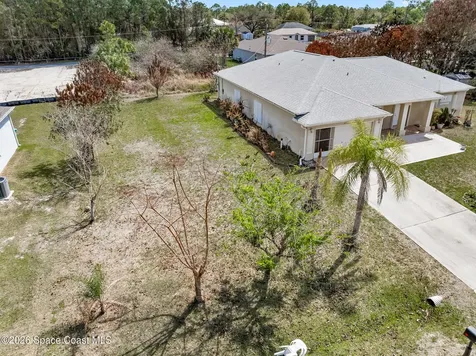 2765 Freemont Avenue SE Palm Bay FL 32909