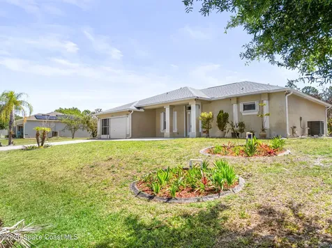 2765 Freemont Avenue SE Palm Bay FL 32909