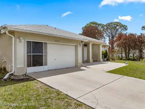 2765 Freemont Avenue SE Palm Bay FL 32909