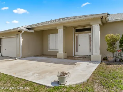 2765 Freemont Avenue SE Palm Bay FL 32909
