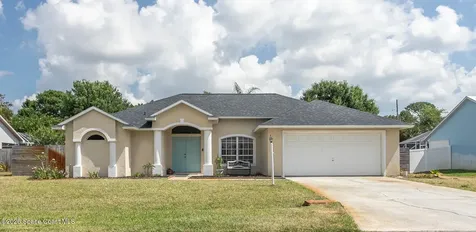 4920 48th Place Vero Beach FL 32967