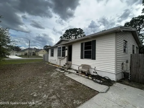 208 Sawyer Street SW Palm Bay FL 32908