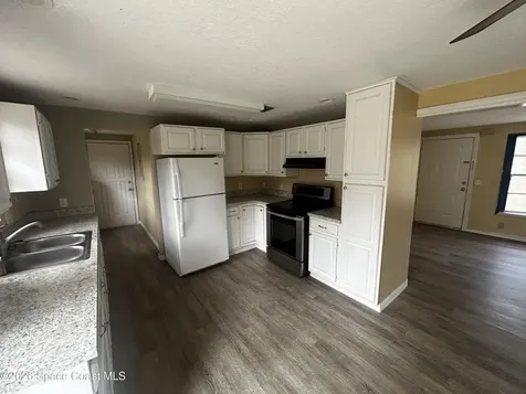 208 Sawyer Street SW Palm Bay FL 32908