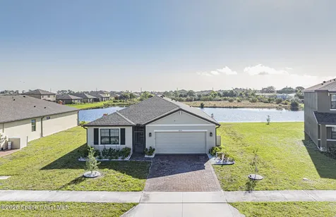 6455 Topaz Drive Grant-valkaria FL 32949