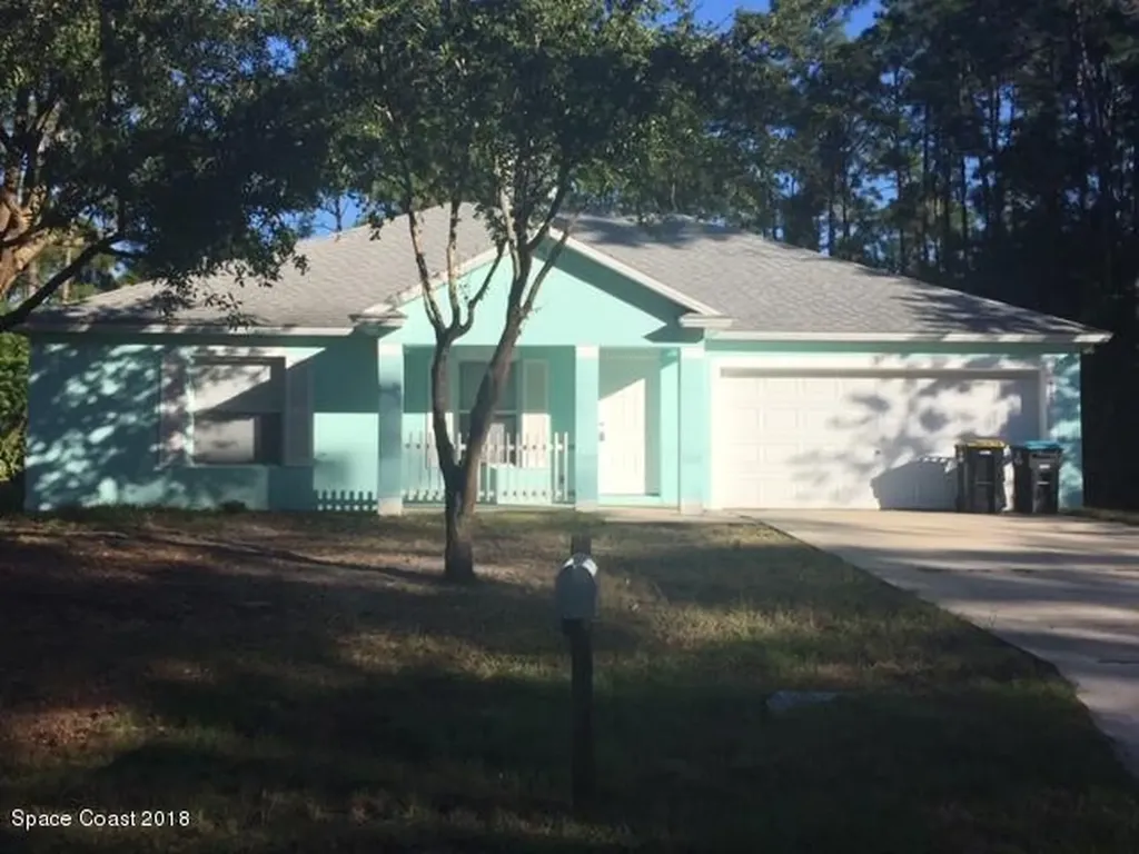 511 Jewell Street SE Palm Bay FL 32909