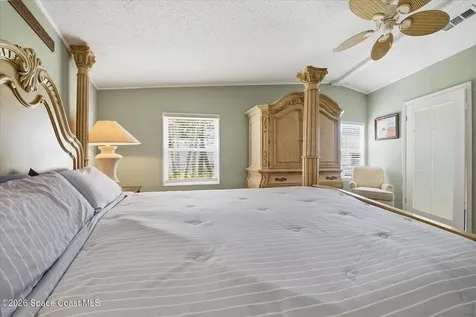 916 Jacaranda Drive Barefoot Bay FL 32976