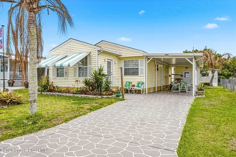 1027 Oriole Circle Barefoot Bay FL 32976