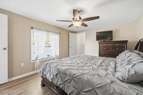 1027 Oriole Circle Barefoot Bay FL 32976