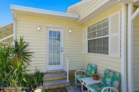 1027 Oriole Circle Barefoot Bay FL 32976