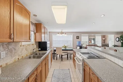 1027 Oriole Circle Barefoot Bay FL 32976