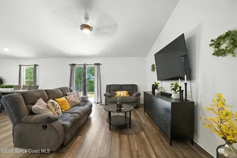 278 Cove At Eagle Lake Circle Eagle Lake FL 33839
