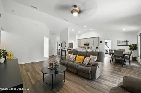 278 Cove At Eagle Lake Circle Eagle Lake FL 33839