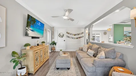 425 Via Valencia Court Merritt Island FL 32953