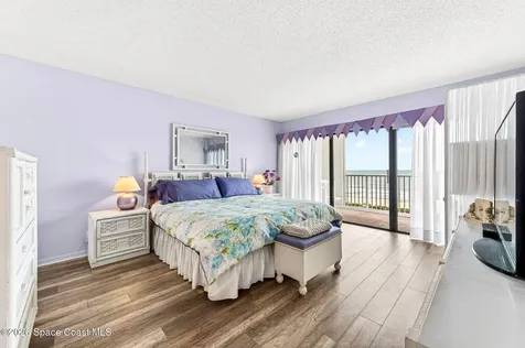55 N 4th Street Cocoa Beach FL 32931