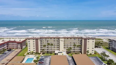 55 N 4th Street Cocoa Beach FL 32931