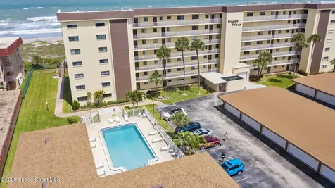 55 N 4th Street Cocoa Beach FL 32931