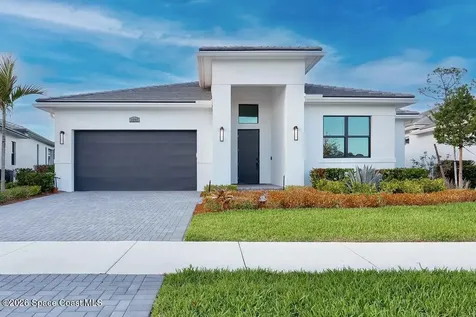 2293 SE Canopy Cove Lane Port St. Lucie FL 34984