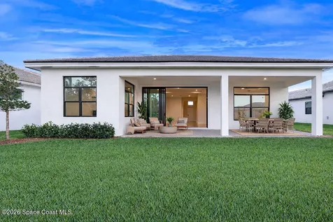 2293 SE Canopy Cove Lane Port St. Lucie FL 34984